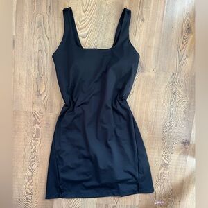 OLD NAVY ACTIVE DRESS